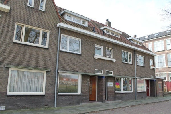 Elzenstraat 52